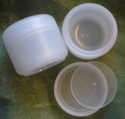 Cremedose Kunststoff (50 ml Inhalt) - Für weitere Informationen anklicken